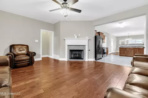 3040 Logans Loop, Hernando, MS 38632 photo 5