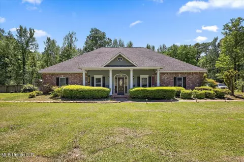 1155 Craig Dr, Terry, MS 39170