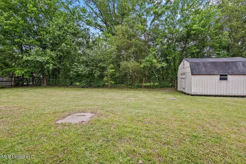 5824 Old Canton Rd, Jackson, MS 39211 photo 18