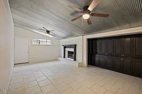 5824 Old Canton Rd, Jackson, MS 39211 photo 8