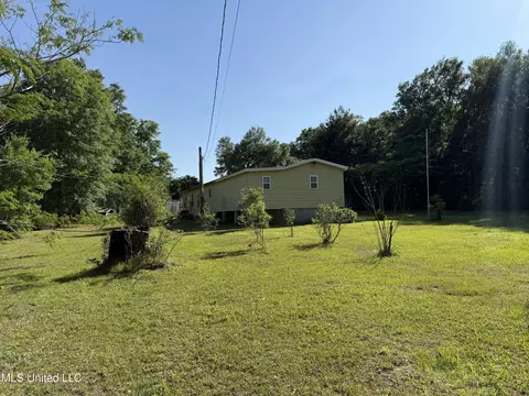 22241 Mcghee Dr, Saucier, MS 39574 photo 5