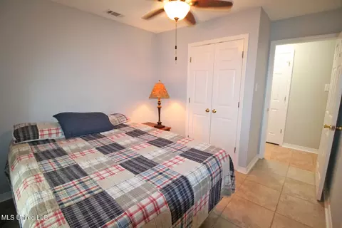 Bedroom - 9812 Edgecliff Dr, Moss Point, MS 39562 photo 8 of 9