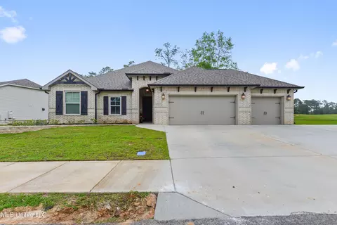 85015 Diamondhead Lakes Blvd, Diamondhead, MS 39525