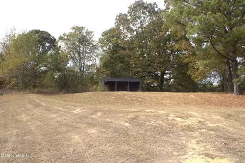 2412 Hardy Rd, Grenada, MS 38901 photo 8