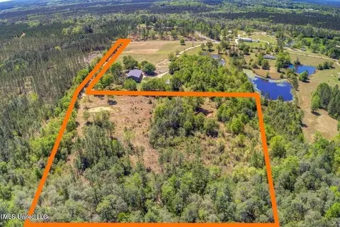 23454 Herman Ladner Rd, Saucier, MS 39574