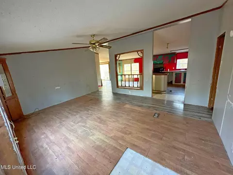 Living - 353 M And B Rd, Florence, MS 39073 photo 3 of 4