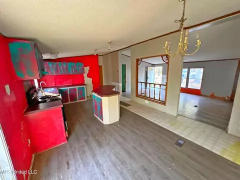 Entry Way - 353 M And B Rd, Florence, MS 39073 photo 1 of 3