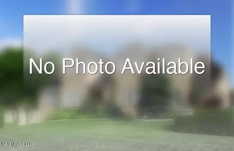 1245 Westview Dr, Grenada, MS 38901