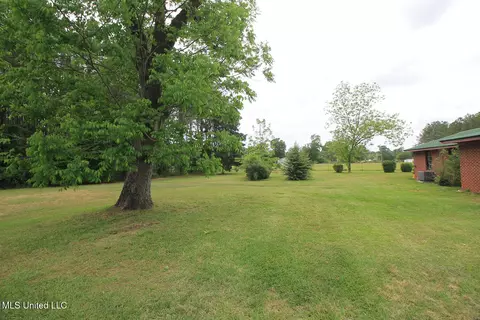 Exterior - 211 Gordon Rd, Lucedale, MS 39452 photo 5 of 8