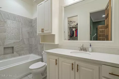 Bath - 133 Saddlebrook Cv, Madison, MS 39110 photo 3 of 8