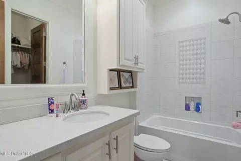 Bath - 133 Saddlebrook Cv, Madison, MS 39110 photo 4 of 8