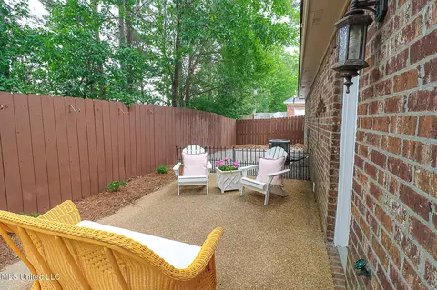 421 Oak Bnd, Brandon, MS 39047 photo 22