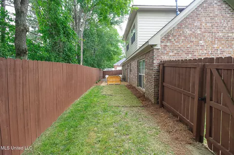 421 Oak Bnd, Brandon, MS 39047 photo 24