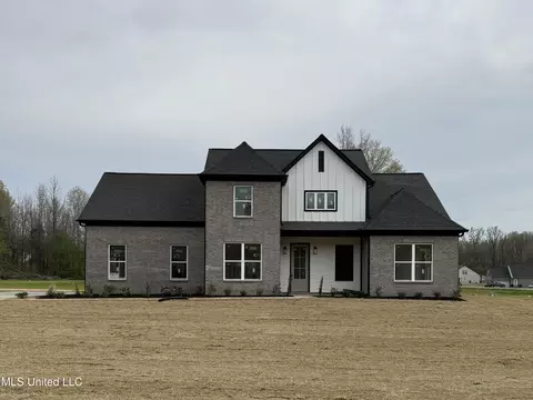 144 Centerline Roper Loop, Byhalia, MS 38611