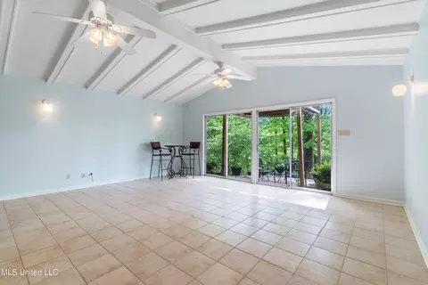 Living - 2830 Elm Dr, Hernando, MS 38632 photo 1 of 2