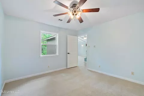 Bedroom - 2830 Elm Dr, Hernando, MS 38632 photo 2 of 5