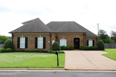 3510 Holsten Creek Dr, Southaven, MS 38672