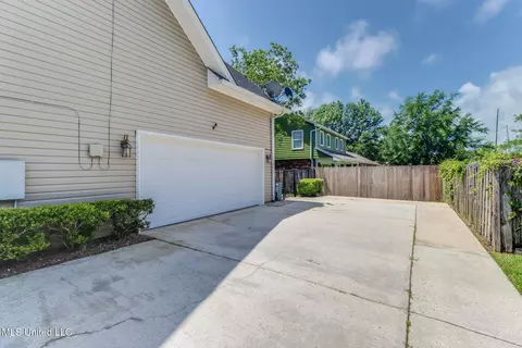 Exterior - 2 Pecan Ln, Long Beach, MS 39560 photo 6 of 6