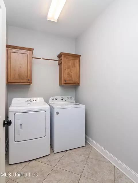 1390 E Lake Front Dr, Hernando, MS 38632 photo 19