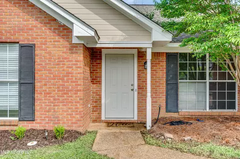 220 Cherry Bark Dr, Brandon, MS 39047 photo 4