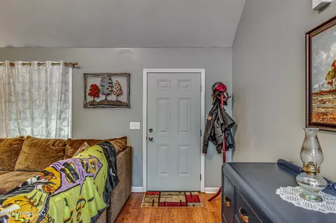220 Cherry Bark Dr, Brandon, MS 39047 photo 5