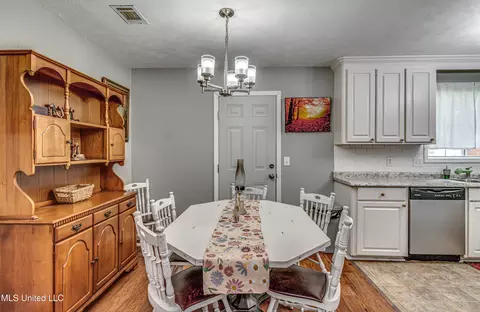 220 Cherry Bark Dr, Brandon, MS 39047 photo 12