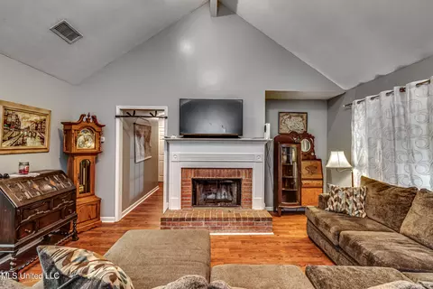 220 Cherry Bark Dr, Brandon, MS 39047 photo 10