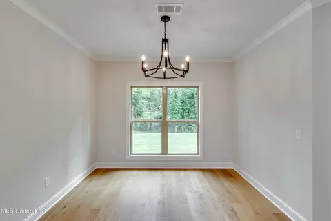 Dining - 316 Celadon Way, Brandon, MS 39042 photo 2 of 3