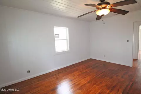 Bedroom - 13143 Hwy 98, Lucedale, MS 39452 photo 3 of 8