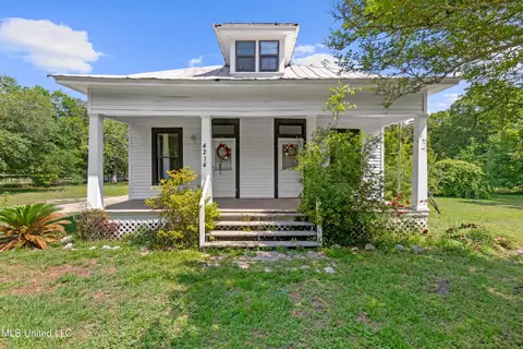 4214 31st St, Gulfport, MS 39501