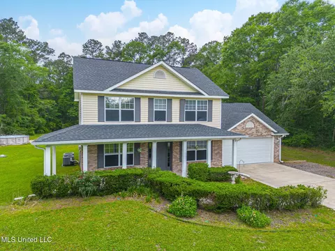 15501 Brodnax Rd, Vancleave, MS 39565