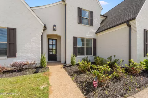 Exterior - 3470 Delaney Dr, Nesbit, MS 38651 photo 4 of 8