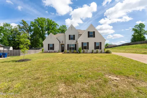 3470 Delaney Dr, Nesbit, MS 38651