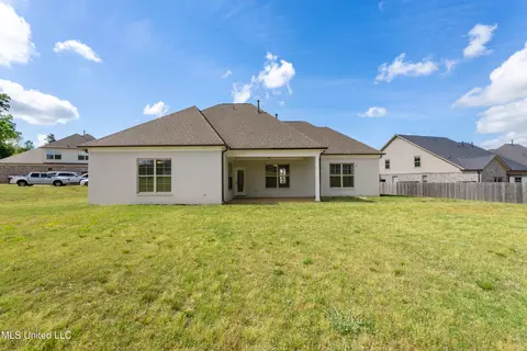 Exterior - 3470 Delaney Dr, Nesbit, MS 38651 photo 6 of 8
