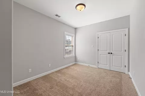 Bedroom - 3470 Delaney Dr, Nesbit, MS 38651 photo 3 of 5