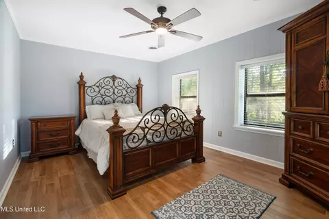 Bedroom - 3196 N Fogg Rd, Nesbit, MS 38651 photo 4 of 5