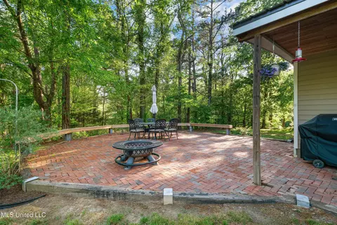 Exterior - 3196 N Fogg Rd, Nesbit, MS 38651 photo 8 of 18
