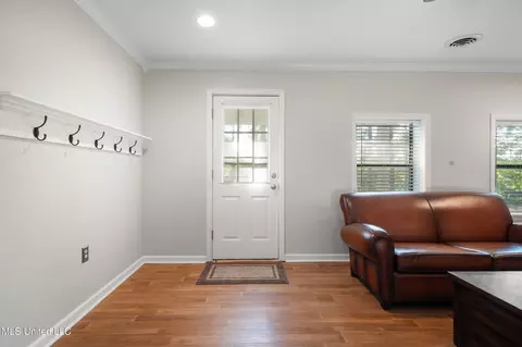 Entry Way - 3196 N Fogg Rd, Nesbit, MS 38651 photo 1 of 1
