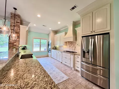 129 Camden Shrs, Madison, MS 39110 photo 15