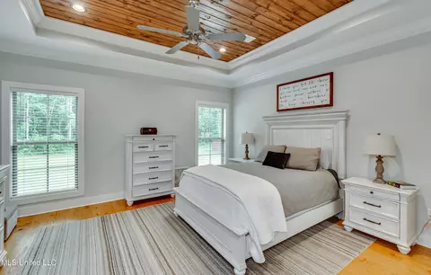 Bedroom - 1185 Sanctuary Dr, Brandon, MS 39042 photo 1 of 9