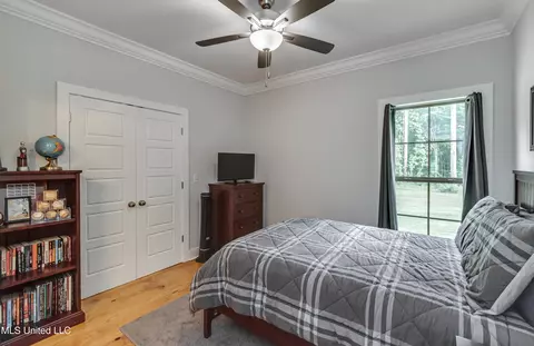 Bedroom - 1185 Sanctuary Dr, Brandon, MS 39042 photo 9 of 9
