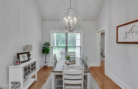 Dining - 1185 Sanctuary Dr, Brandon, MS 39042 photo 1 of 3
