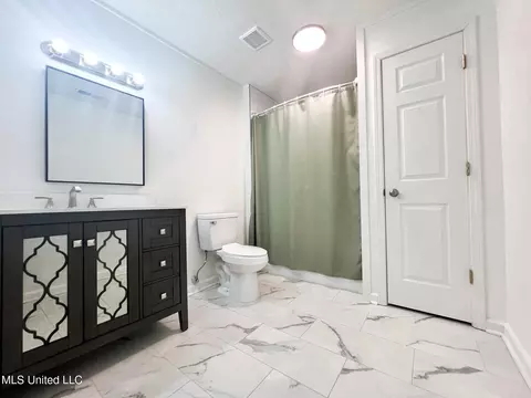 Bath - 1773 King Rd, Sardis, MS 38666 photo 3 of 3