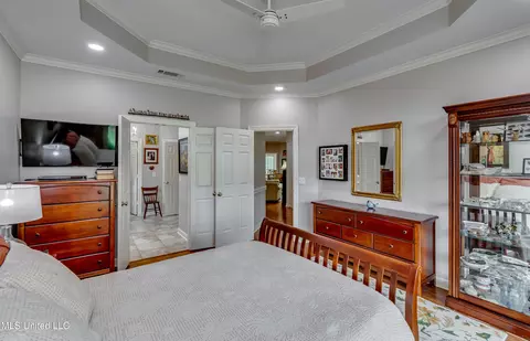 Bedroom - 3083 E Fairway Dr, Brandon, MS 39047 photo 4 of 9