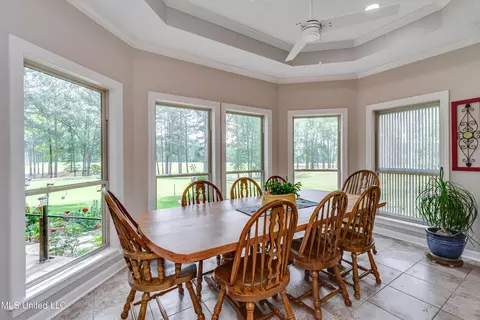Dining - 3083 E Fairway Dr, Brandon, MS 39047 photo 1 of 3