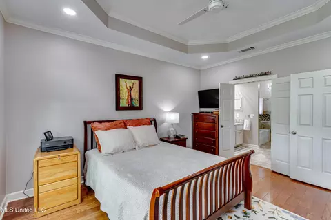 Bedroom - 3083 E Fairway Dr, Brandon, MS 39047 photo 3 of 9