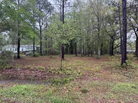00 Camellia St, Kiln, MS 39556