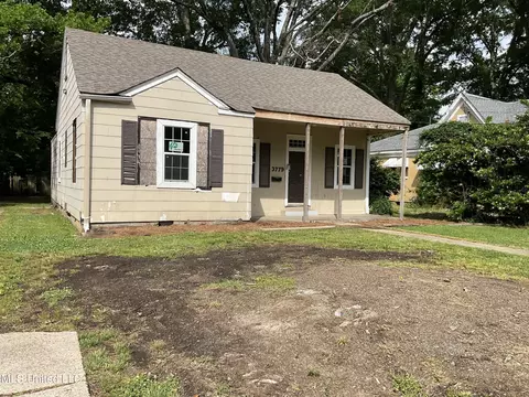 3779 Northview Dr, Jackson, MS 39206 photo 2