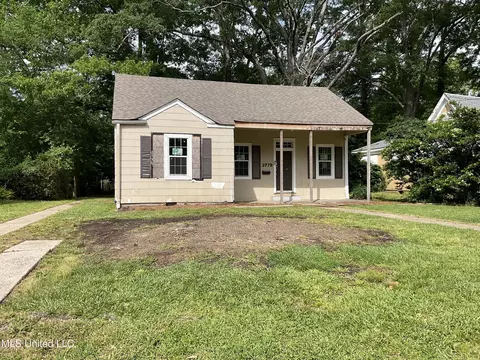 3779 Northview Dr, Jackson, MS 39206