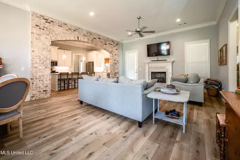 702 Autumn Hl, Madison, MS 39110 photo 2